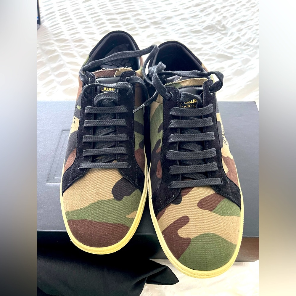 Yves Saint Laurent sneakers